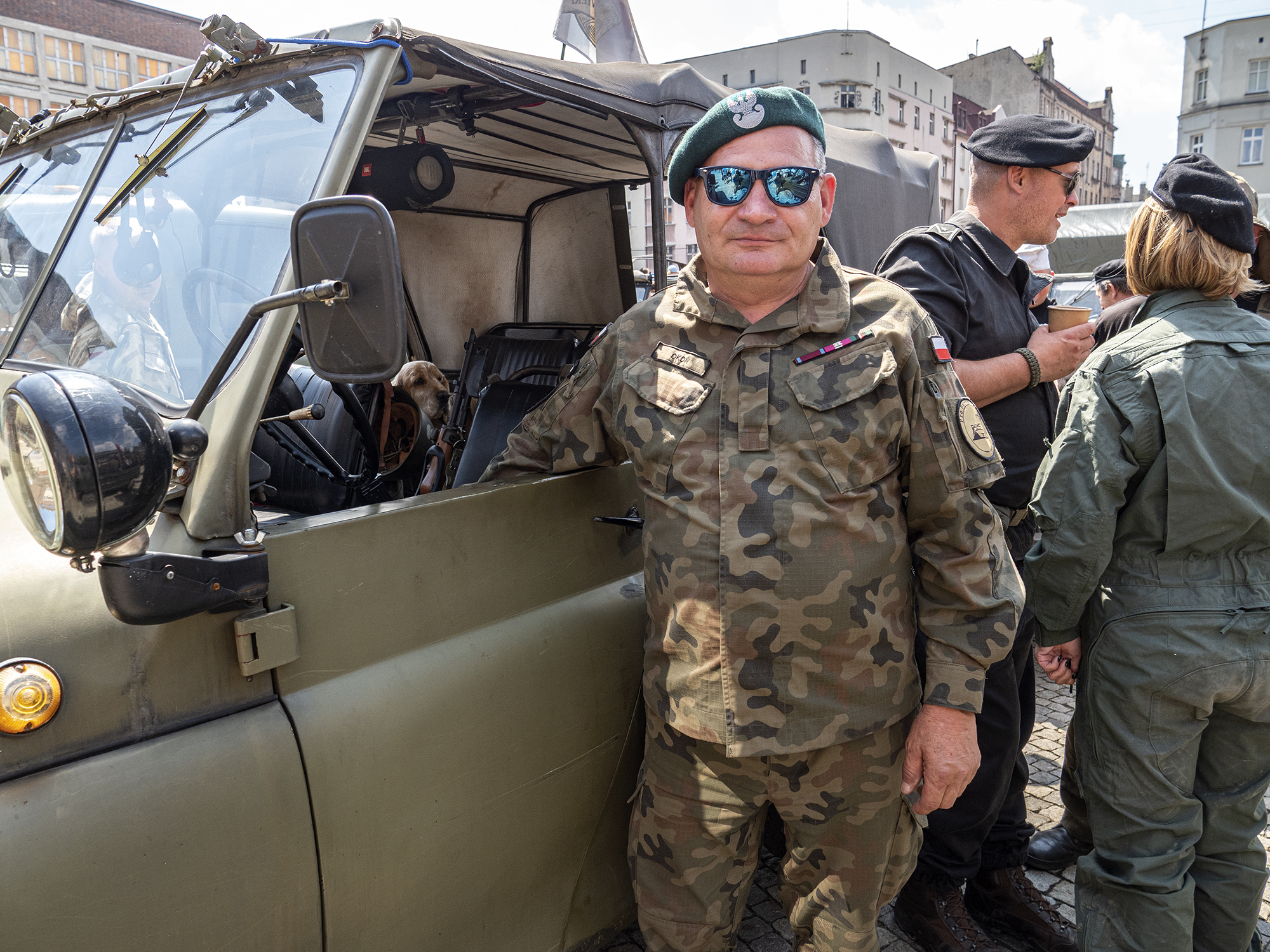 Miłośnicy militariów opanowali miasto (Galeria)