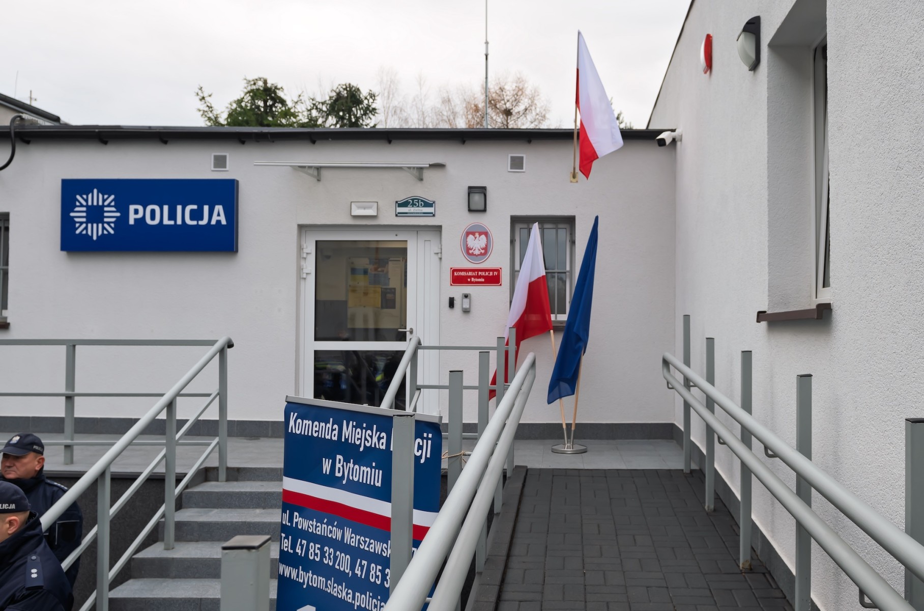 Policjanci z Szombierek zmienili adres (Galeria)