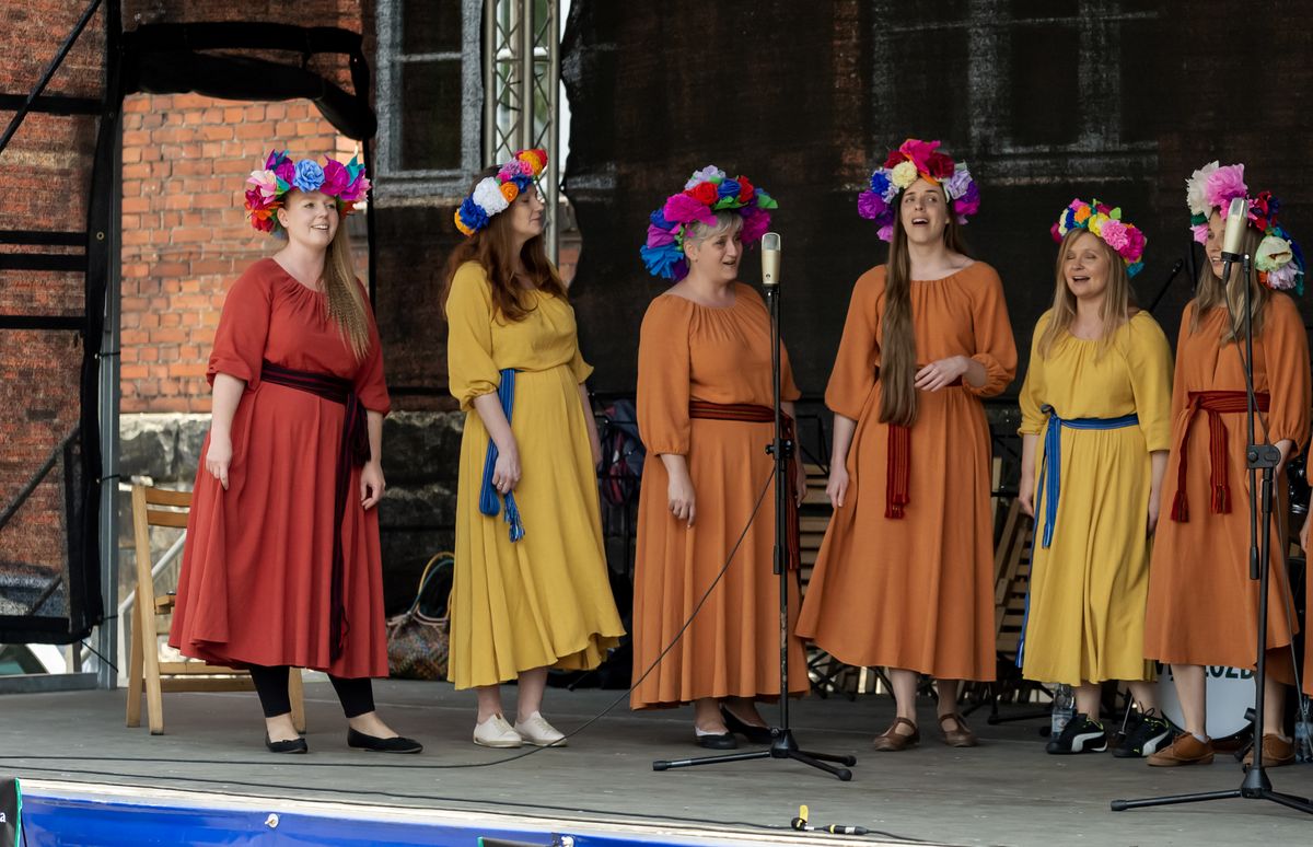 Kobieta, która rozśpiewała miasto