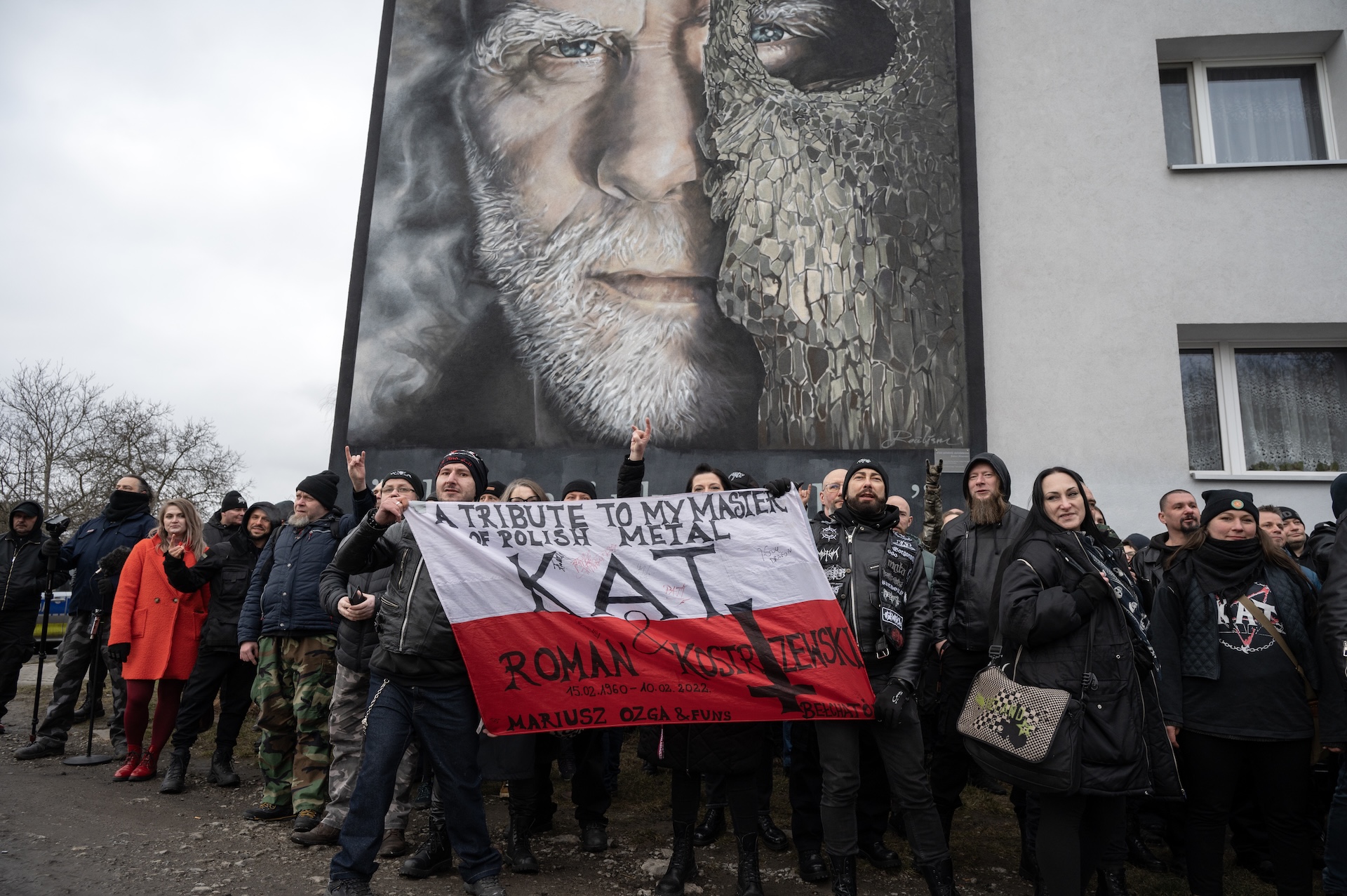  Mural oficjalnie odsłonięty, czyli Romanowi się…