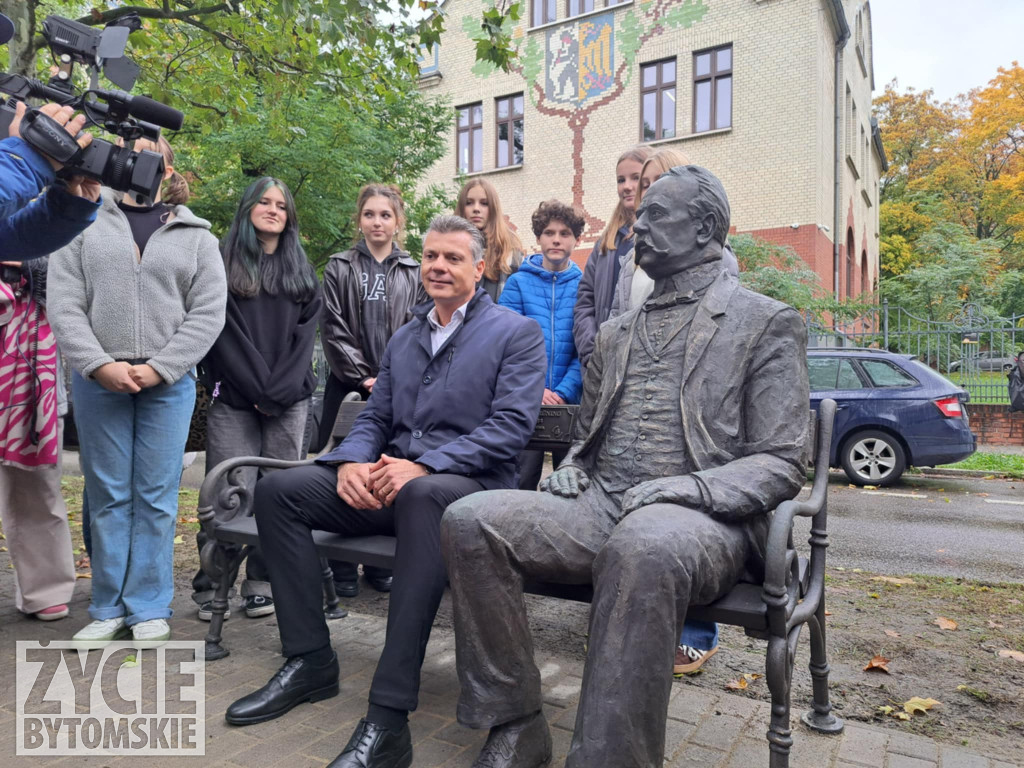 Odsłonięcie ławeczki nadburmistrza Brüninga