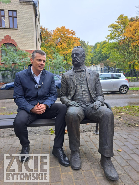 Odsłonięcie ławeczki nadburmistrza Brüninga