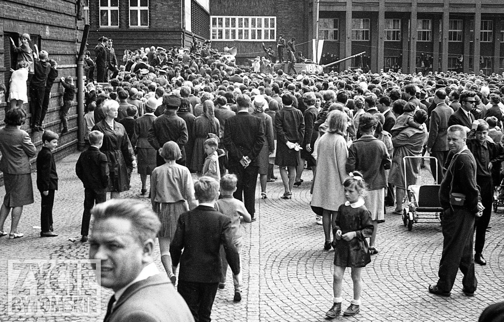 Powojenny Bytom w obiektywie Bronisława Tuziaka