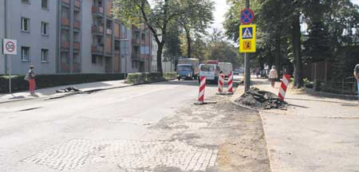 Ostre kopanie  na Konstytucji