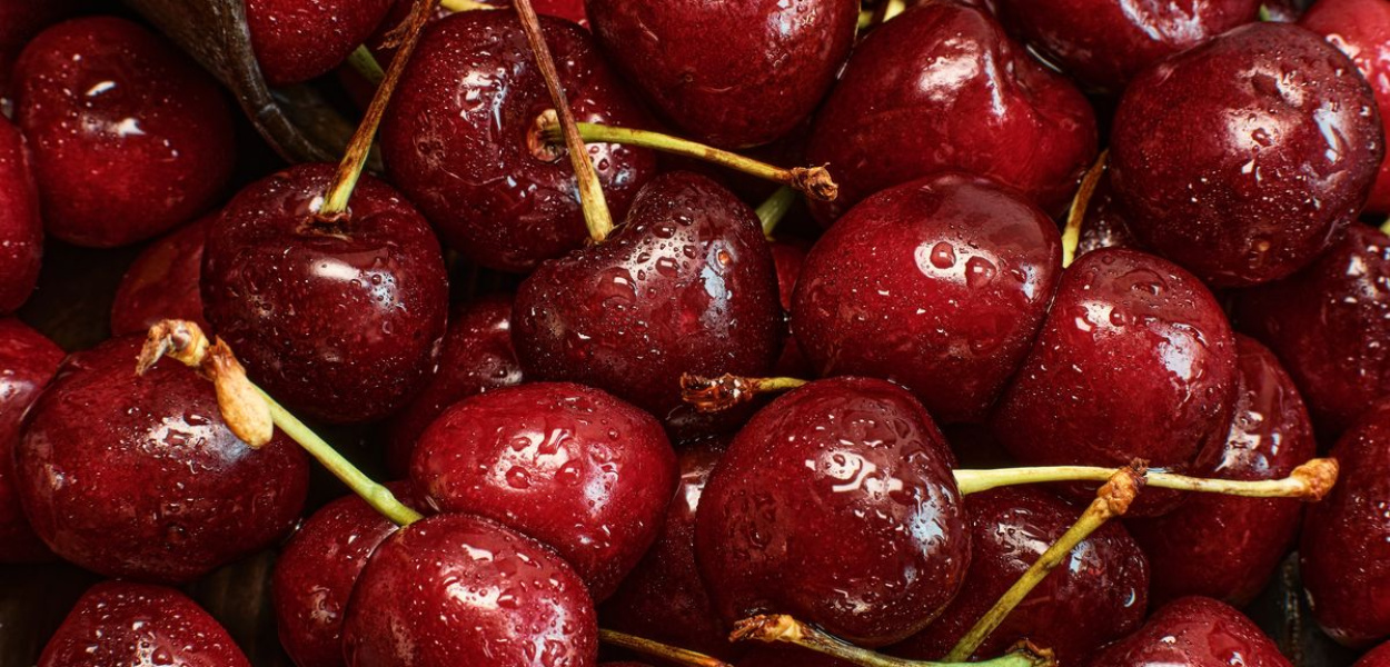 Szczęście trzeba rwać jak świeże wiśnie