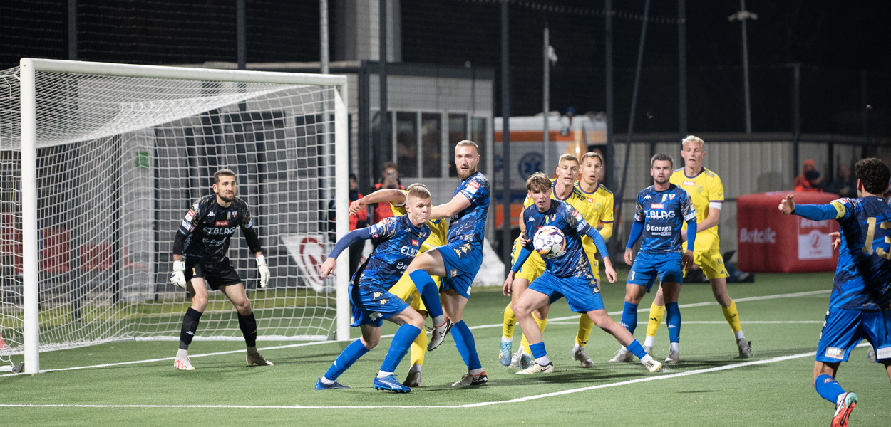 Polonia wróciła na ścieżkę zwycięstwa (Galeria)