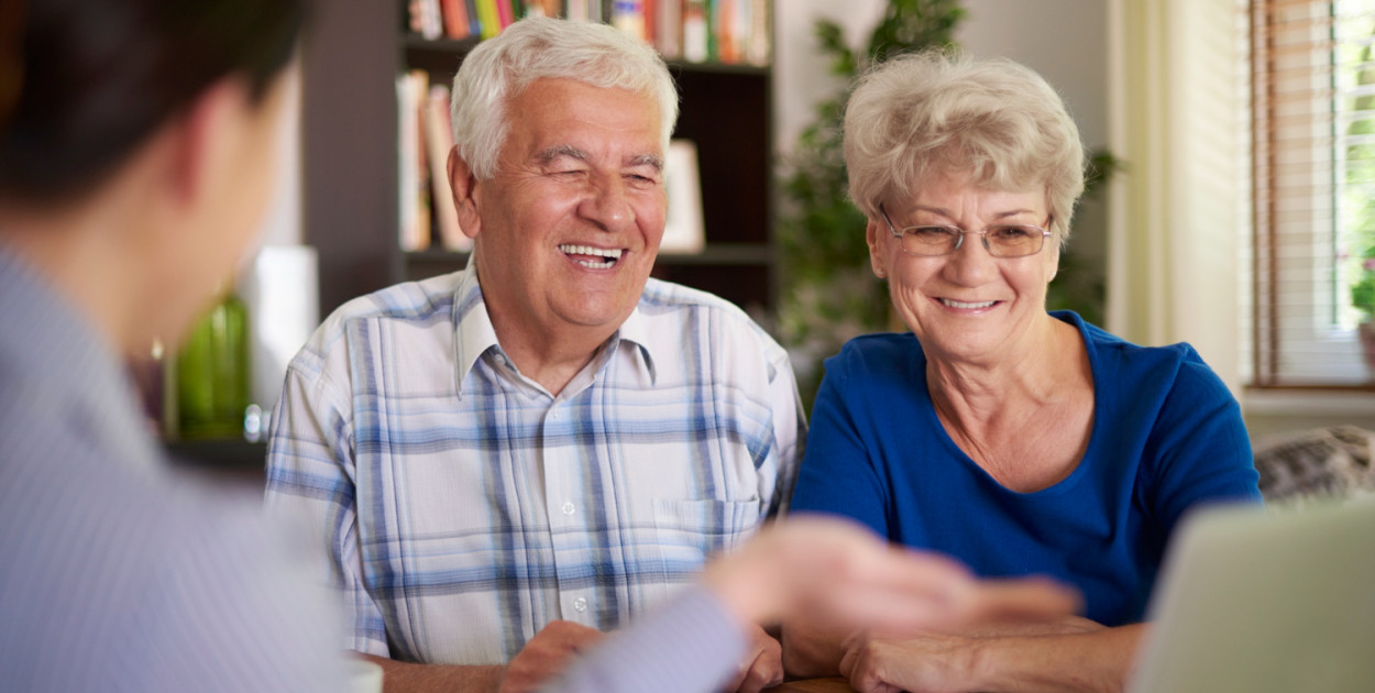Tysiące seniorów zyska nawet kilka tysięcy. Rząd szykuje wyrównania