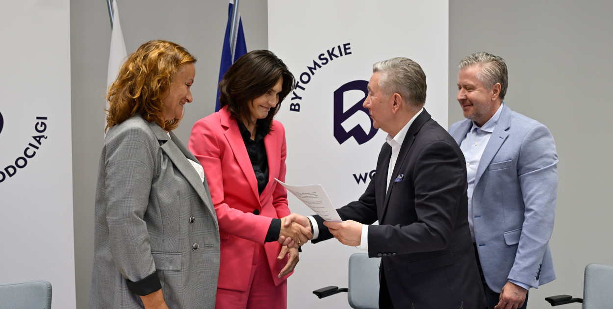 Umowy podpisano w siedzibie Bytomskich Wodociągów