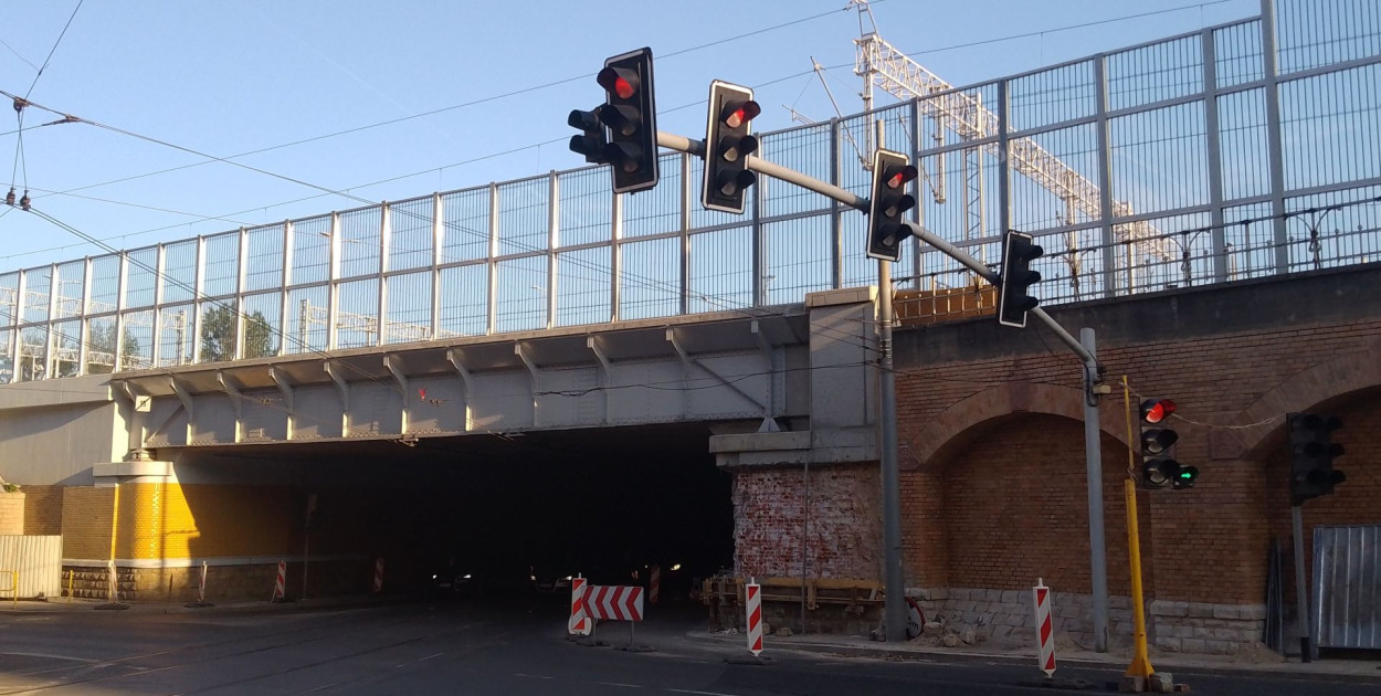 Przebudowa wiaduktu trwa od wielu miesięcy