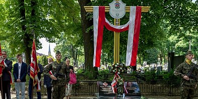 Pamięci obrońców i zamordowanych-26975