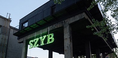 Neon z Wieczorka świeci na Bolko Lofcie-28243