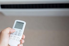 Chłodzisz się klimatyzacją? Oto, co najczęściej robią źle Polacy-28942