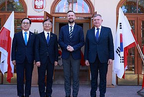 Nowa umowa na czołgi K2 coraz bliżej. "Wzmocnić polski przemysł zbrojeniowy"-28944