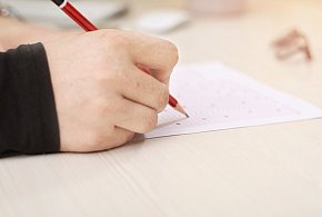 To zaważy na przyjęciu do szkoły średniej. Uczniowie już liczą punkty-28952