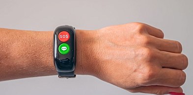 Opaska, która może ocalić seniorowi życie -28977