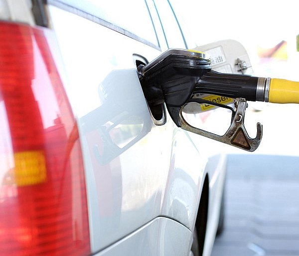 Ceny paliw w Polsce. Benzyna i LPG tanieją, ale diesel nie chce odpuścić-29043