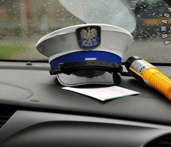 Nietrzeźwy kierowca spowodował kolizję-29118