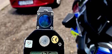 Gnał przez miasto 126 km/h!-29283