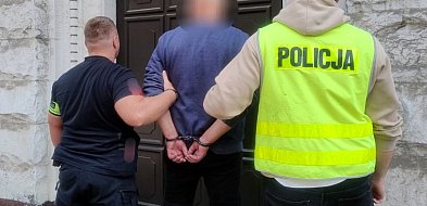 Prowadził ciężarówkę bez uprawnień-29295