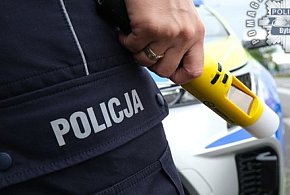 Pijany pirat drogowy pędził przez miasto-29341