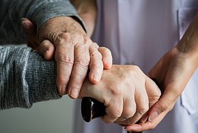 Ponad 2 tys. zł miesięcznie. Seniorzy i ich rodziny czekali na to latami-29465