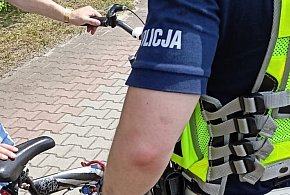 Rowerzysta był pijany i jechał krzywo-29574