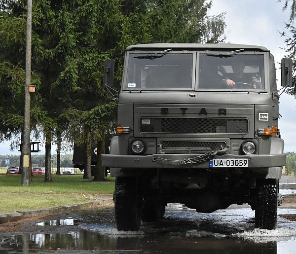 Kolumny wojskowe wyjadą na ulice. Wojsko zapowiada wielkie manewry-29575