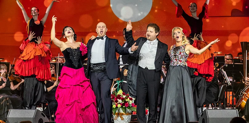 Opera szykuje się na inaugurację sezonu  - 29767