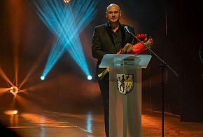 Nazwiska piszcie po polsku! [opinia]-30540