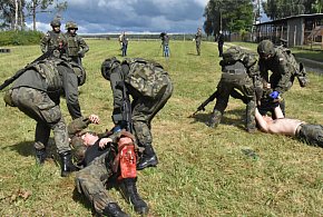 Setki tysięcy Polaków pójdą na szkolenie. Wojsko otwiera drzwi dla cywilów-30942