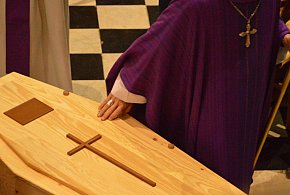 Rewolucja w pochówkach coraz bliżej. Tego w Polsce jeszcze nie było-31645