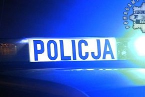 Jechał bez prawka, przebywał nieleganie