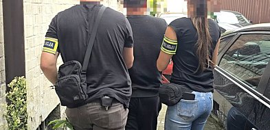 Bandyci pobili i okradli mężczyznę w centrum miasta-29861
