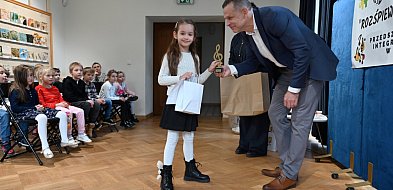 Te rodzinki są najbardziej rozśpiewane!-30636