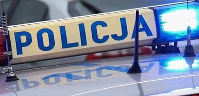 Pirat drogowy zatrzymał się na latarni-30746