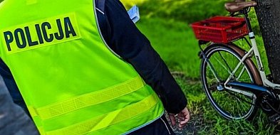 Wpadł pijany rowerzysta-30794