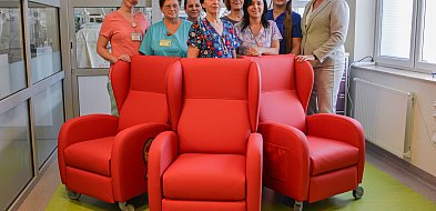 Fotele dla świeżych tatusiów są w bytomskiej Dwójce-31512
