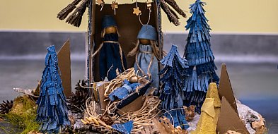 Oto najpiękniejsza szopka z recyclingu!-31963