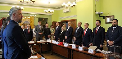 Budżet miasta uchwalony za drugim podejściem-32065