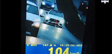 Stracił prawo jazdy, bo pędził jak szalony