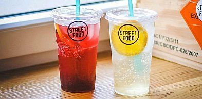 Czym wyróżniają się ekologiczne napoje gazowane i czy warto po nie sięgać?