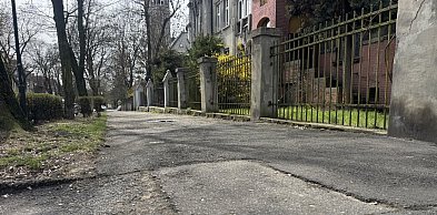 Wysłużone chodniki doczekają się remontów