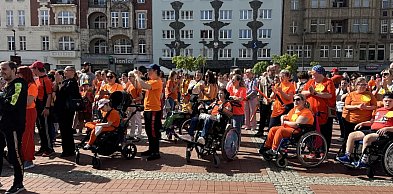 Taneczne spotkanie na bytomskim Rynku. Tak świętowano Dzień Godności