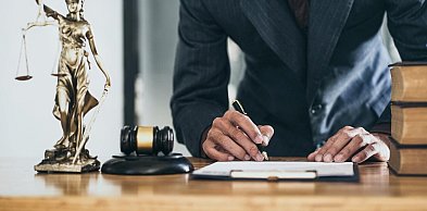 Najczęstsze błędy księgowe w branży prawniczej - na co uważać w 2026 roku?