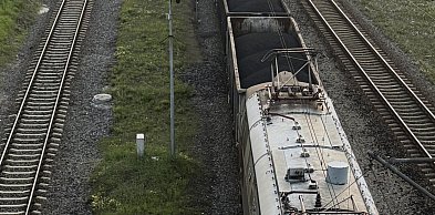 Mieszkaniec Bytomia został przyłapany na kradzieży ropy ze składu pociągu
