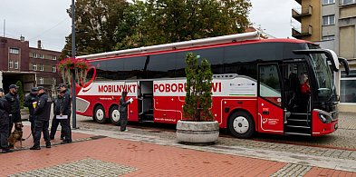 Mundurowi oddawali krew dla potrzebujacych-30107