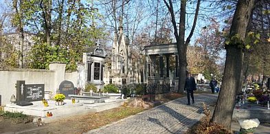 Uwaga! Zmiany w okolicach cmentarzy!-30800