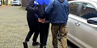 Posiedzi 10 lat za worek pełen narkotyków-30809