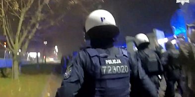 Za wyzywanie policjantów trafi przed sąd-31118