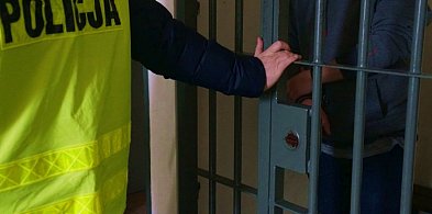 Chciał uciec, ale policjanci nie dali mu szans-31380